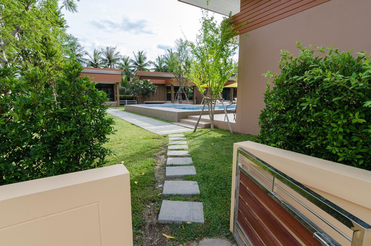 Golf Inn Resort Samut Songkhram Exterior foto